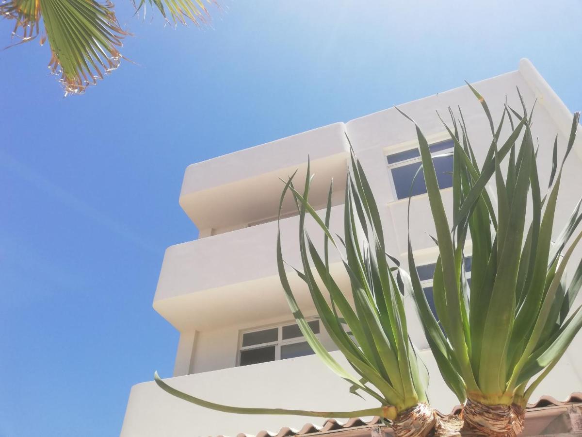 Apartamentos Ibiza Colonia de Sant Jordi Esterno foto